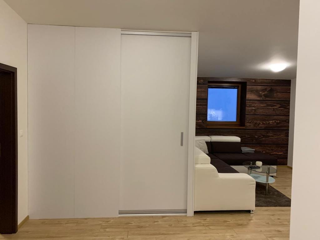 Apartman Panorama, โดโนวาลี ภายนอก รูปภาพ